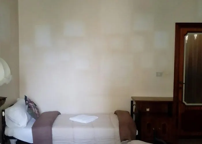 Albergue Palestro 247 *